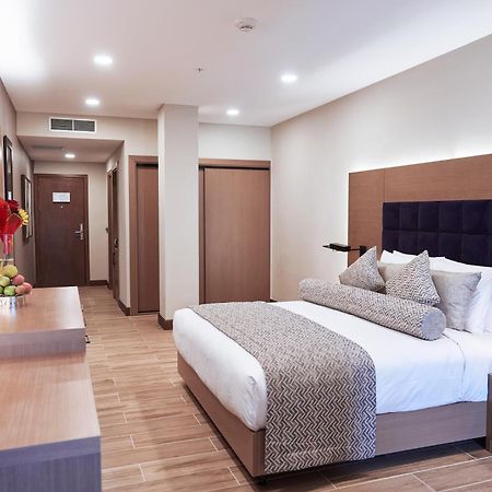 מלון פרמריבו Yogh Hospitality מראה חיצוני תמונה