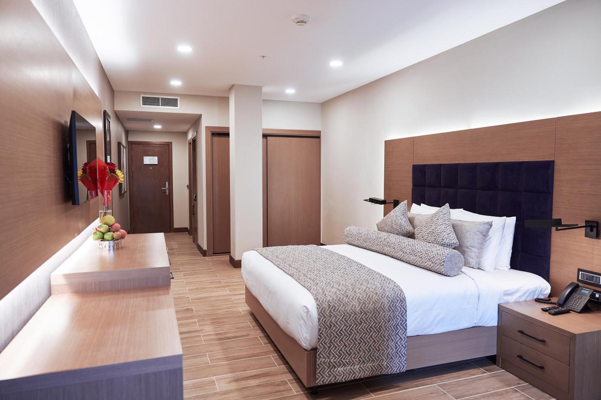 מלון פרמריבו Yogh Hospitality מראה חיצוני תמונה
